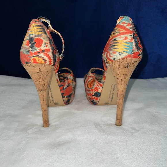 Strap Heels - Picture 6 of 7